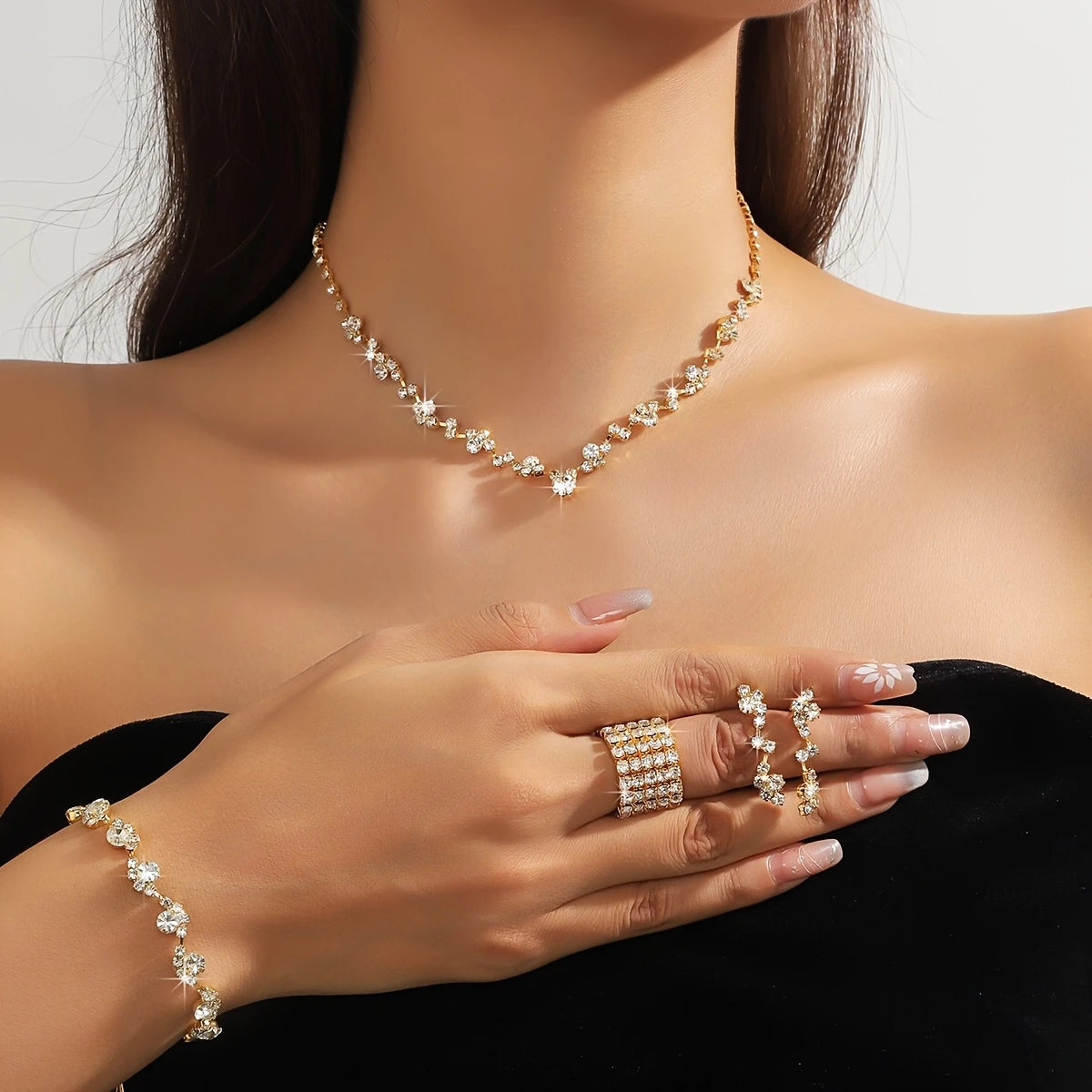 Glam Night 5-Piece Jewelry & Clutch Gift Set