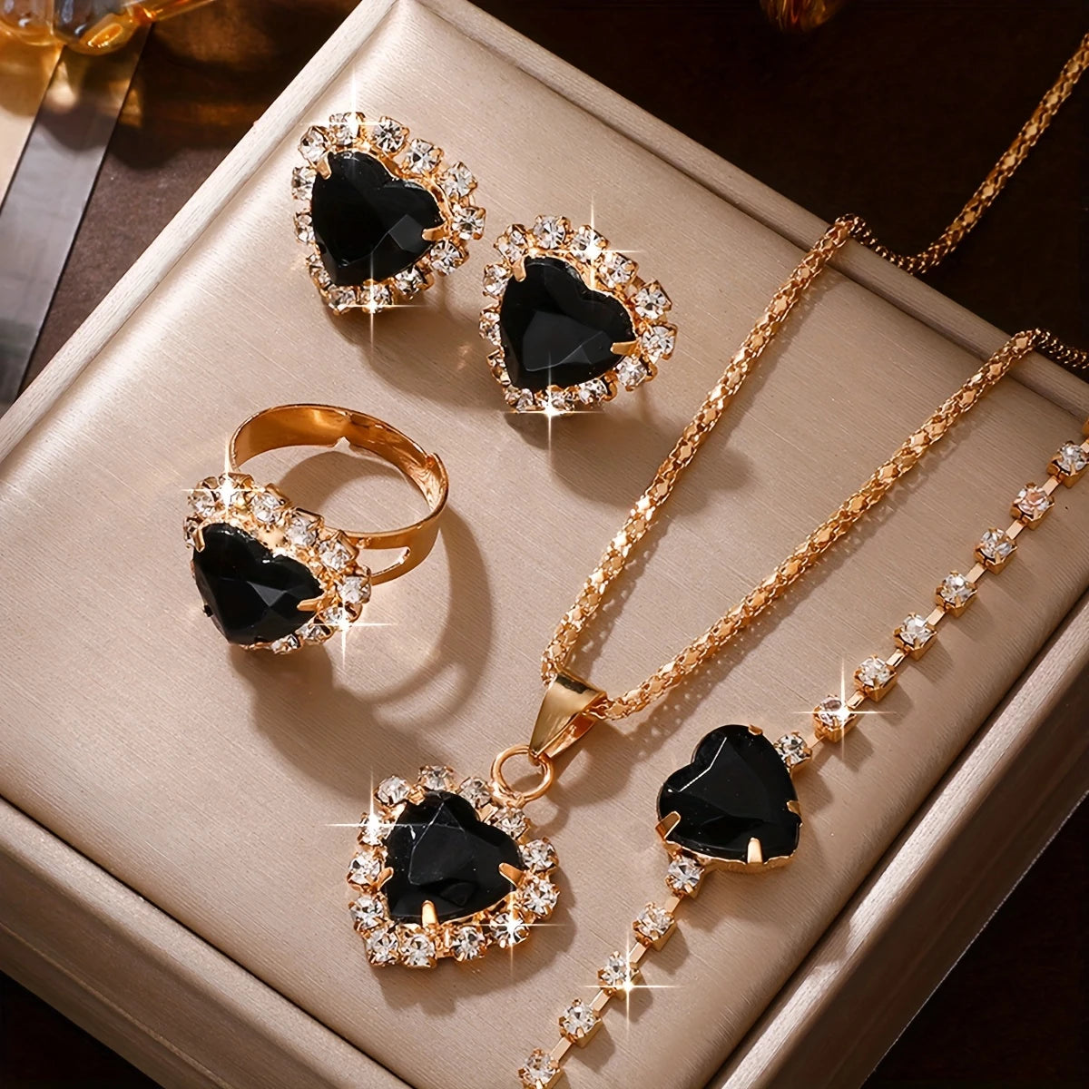 Everyday Elegance – 5-Piece Jewelry Gift Set