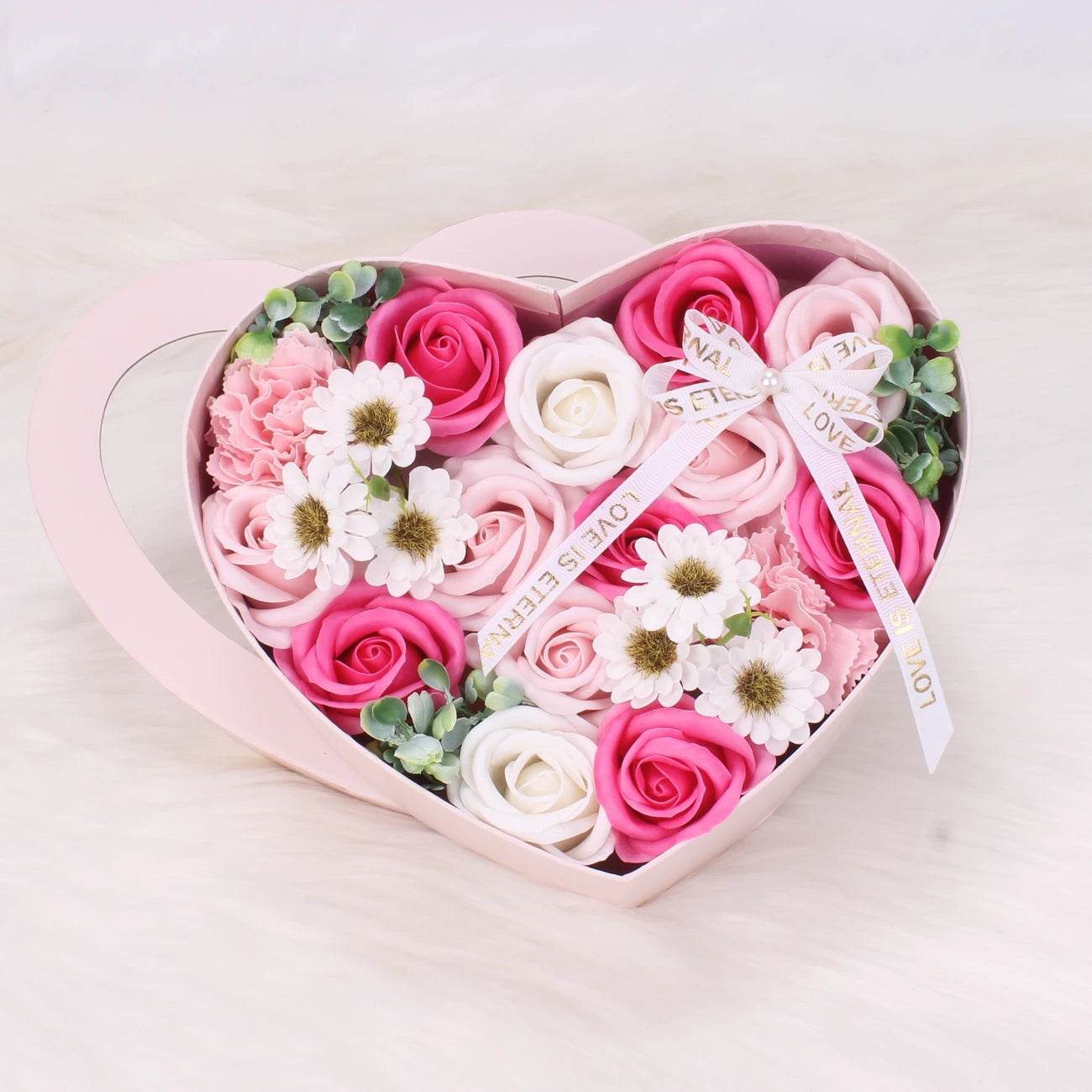 Eternal Heart Rose™ – A Token of Lasting Love