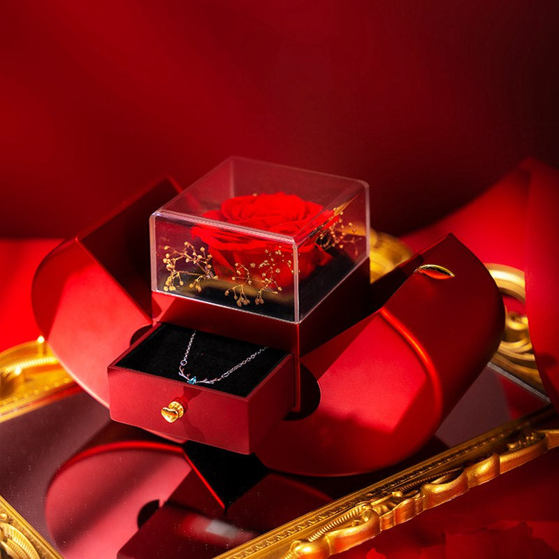  Jewelry Box and Necklace with Eternal Rose 
