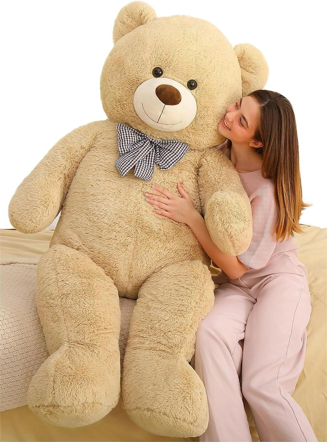 Giant Teddy Bear 