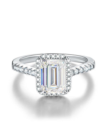 【Emerald Cut】2 CT Emerald Cut S925 Sterling Silver Synthetic Moissanite Ring