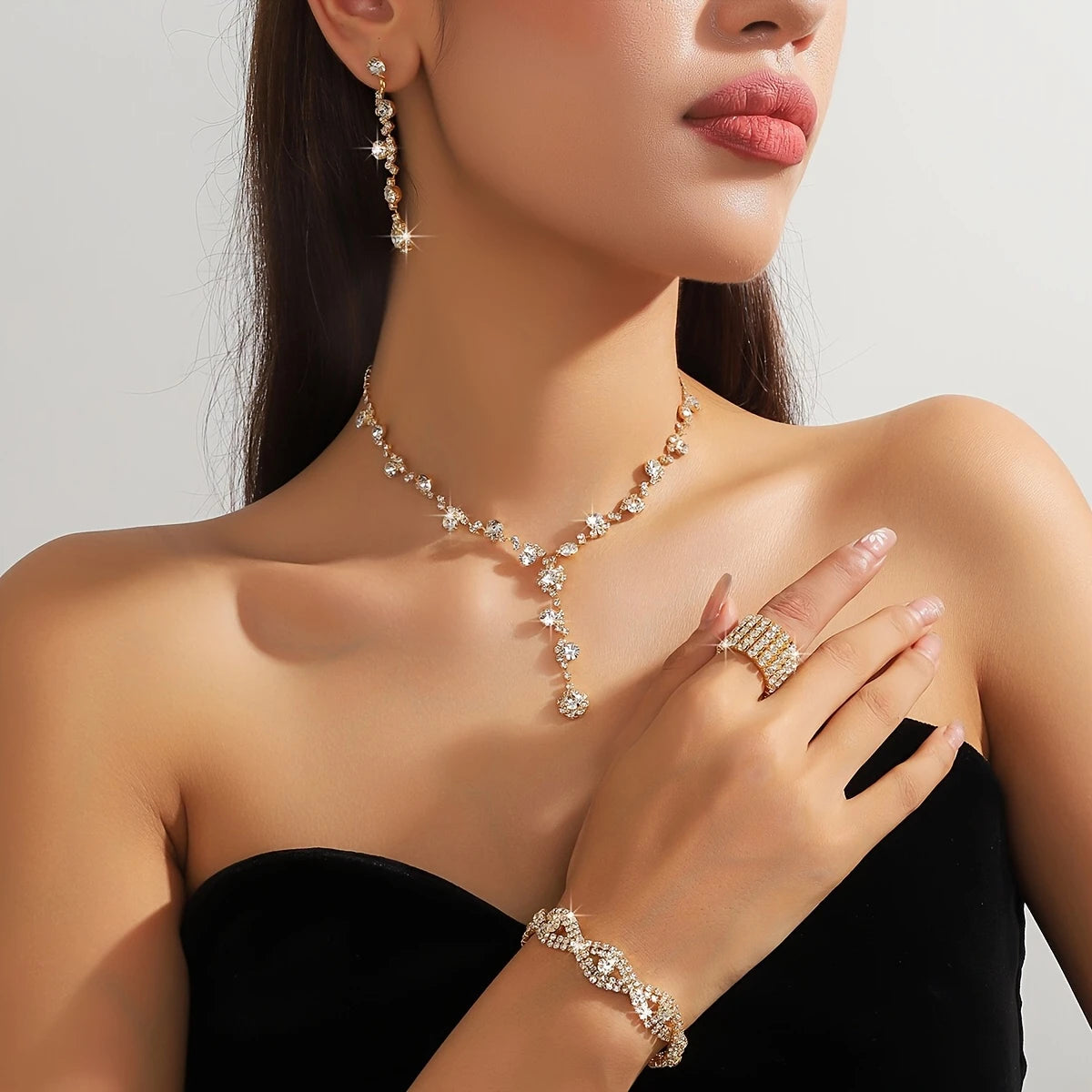 Glam Night 5-Piece Jewelry & Clutch Gift Set