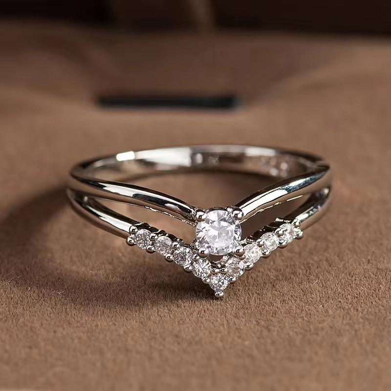 Fashion Crystal Heart Shaped Love Ring