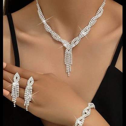 Gilded Glamour Set – Sparkling Jewelry & Luxe Flip-Cover Bag
